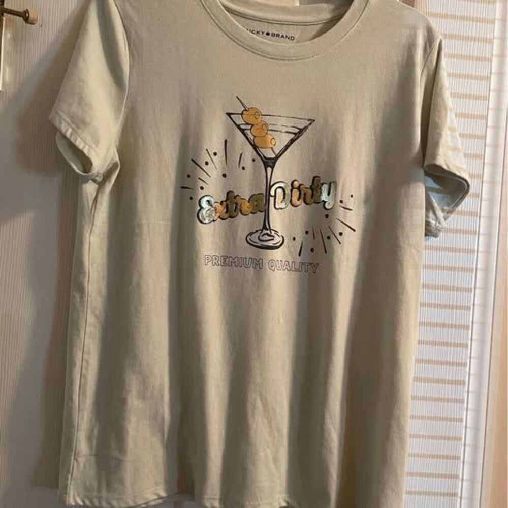 Women's Lucky Brand Size Medium Martini Graphic T-Shirt